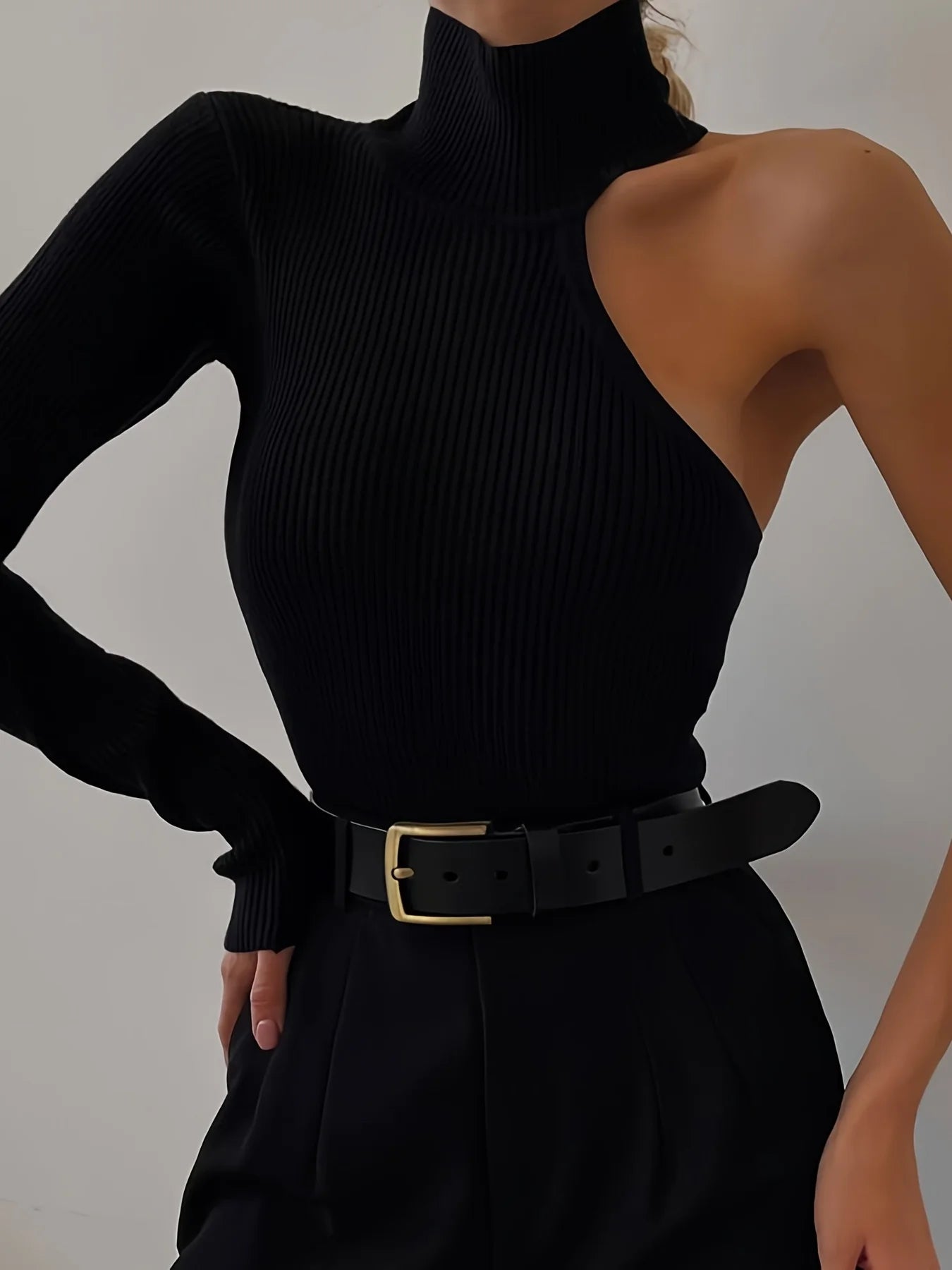One Shoulder Ribbed Knit Long Sleeve Bodysuit