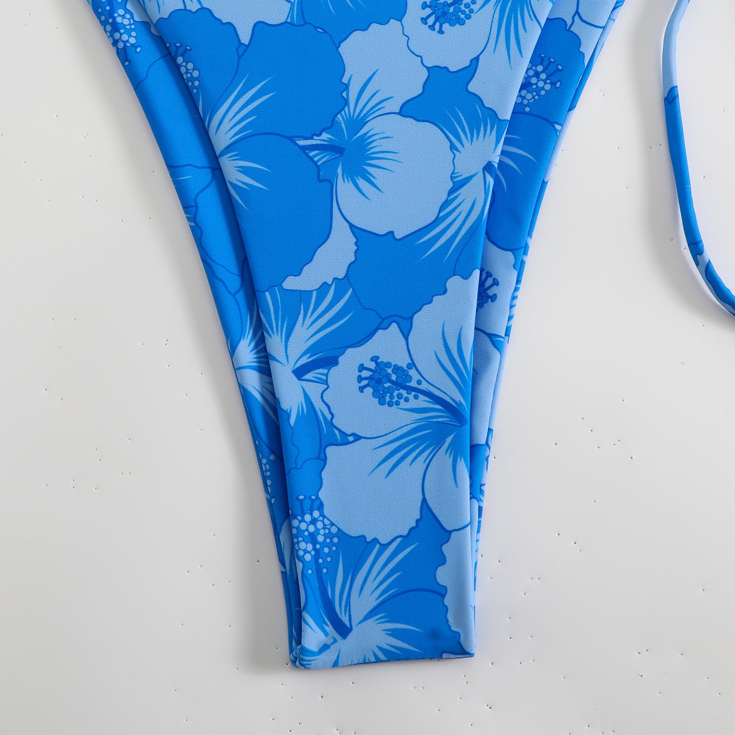 Printed Tight-fitting Lace-up Open-back Two-piece Swimsuit